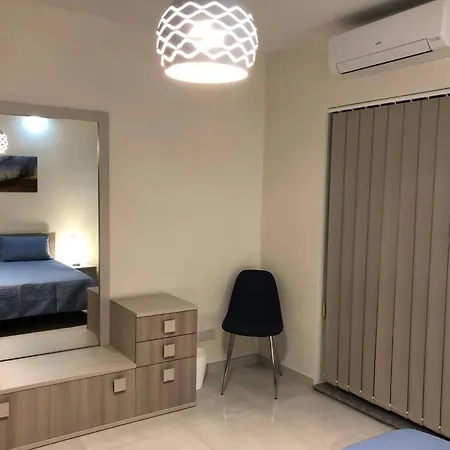 Appartement 3, Mit Meerblick In Strandnaehe Marsaskala