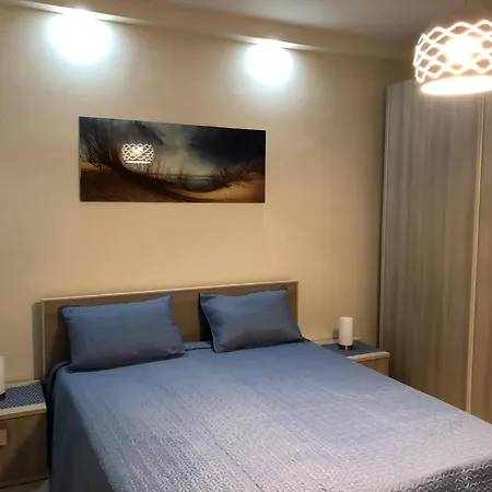 Apartmán 3, Mit Meerblick In Strandnaehe