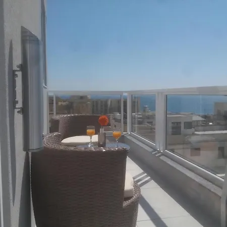 Apartmán 3, Mit Meerblick In Strandnaehe